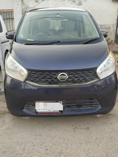Nissan Days Model 2014 Reg. 2017 Blue Color Push Start