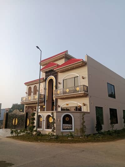 Corner 10 Marla House In Stunning Citi Housing Society Is Available For sale