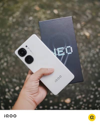 iQoo neo 9s pro plus 16/256gb with box