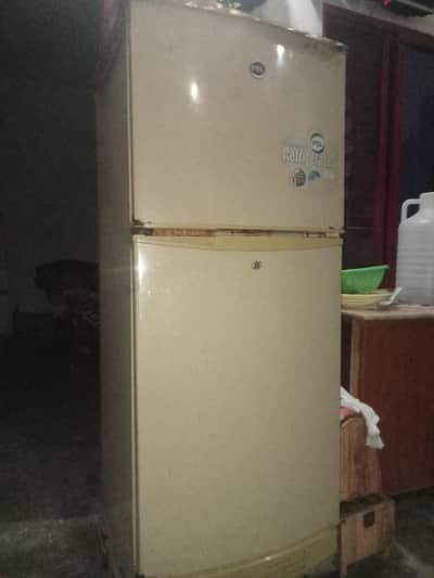 PEL refrigerator