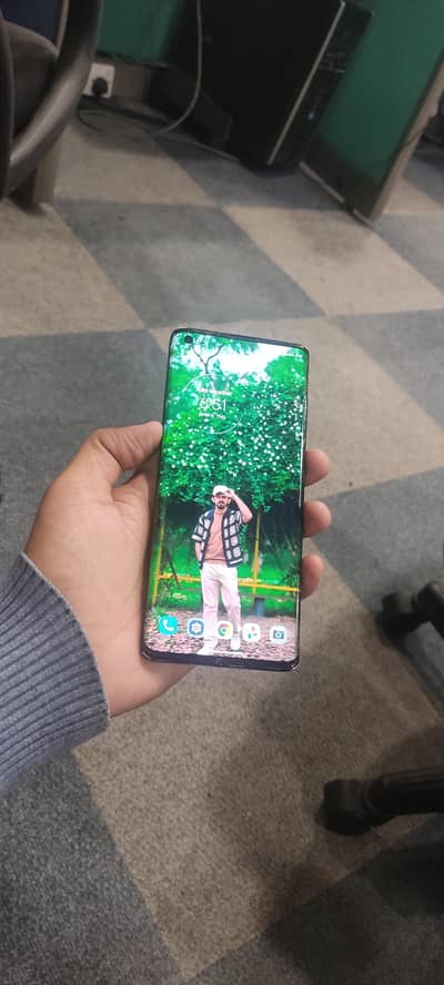 Moto Edge plus 12/255 Gaming phone