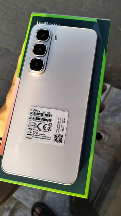 infinix hot 60i 8/128