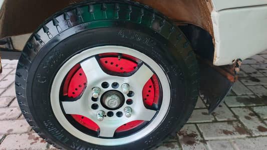 Suzuki pick up 2011 model