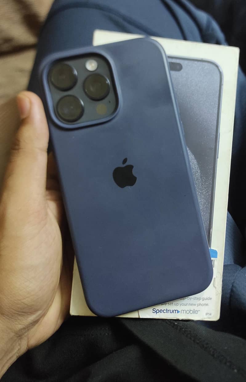 15 pro max 0