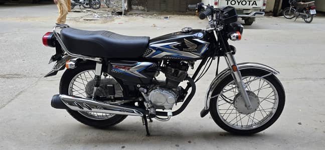 honda cg 124 november 2024 model aticker 2025