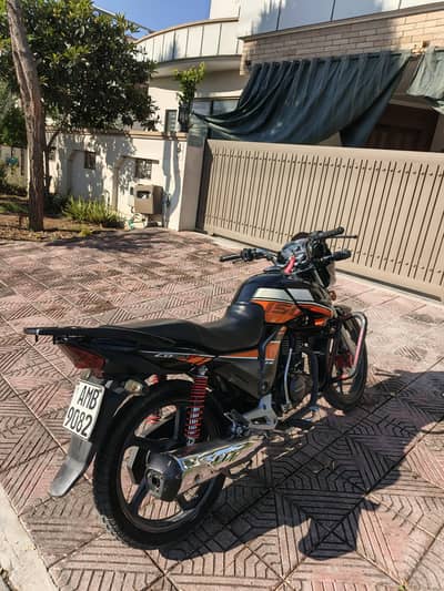 Honda CB150F