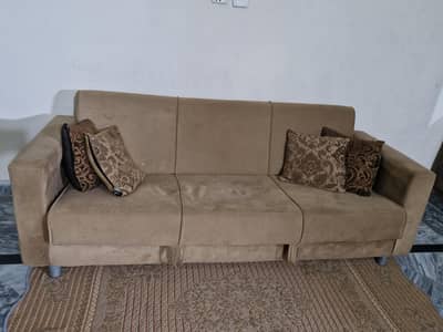 Supreme Foam used sofa come bed.