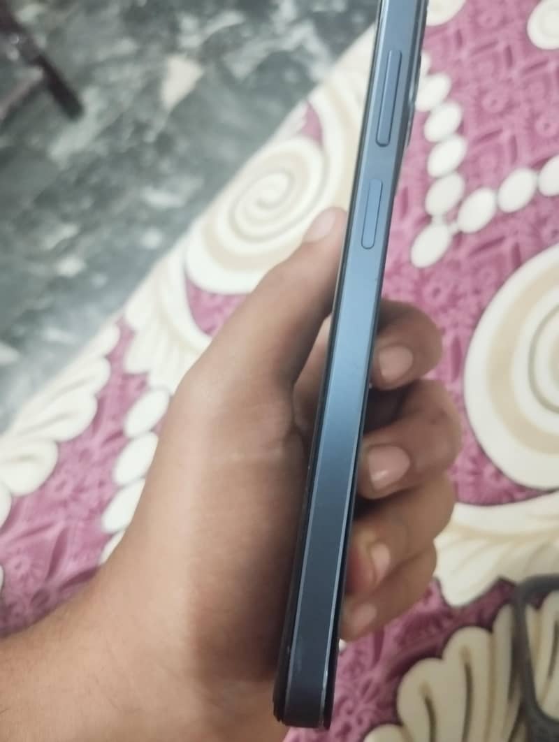 Realme C63 2