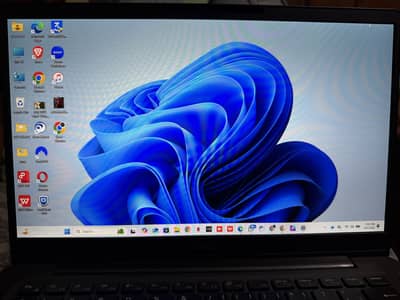 Dell i5 8th generation 8/256gb