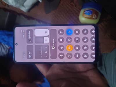 6 128 all koi masla nahi ha