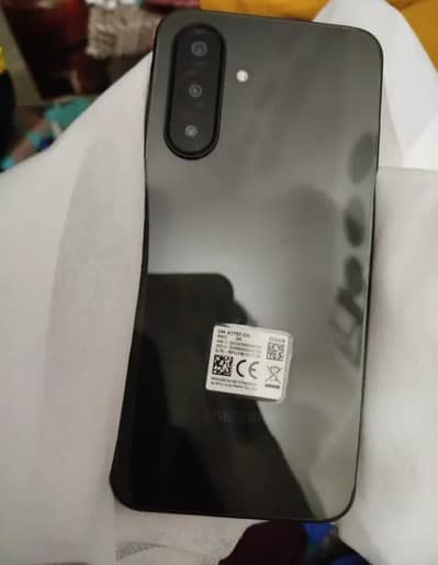 Samsung A17 (6.128) Complete box