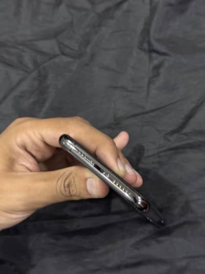 i phone 11 pro Black PTA APPROVED,256GB ,Fresh imported