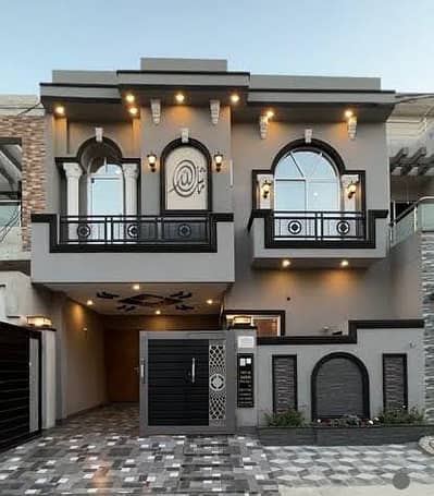 Trivon Associates Offers - 10 Marla Luxury Brand New House For Sale In Bahria Town Lahore - Ready To Move!