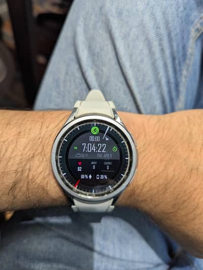 Samsung Galaxy Watch6 Classic R960 – Excellent Condition