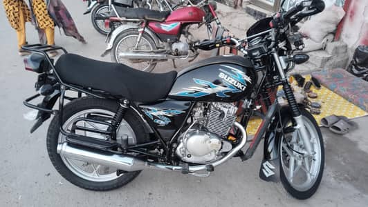 Suzuki GS150 se