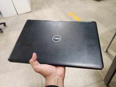 Dell core i5.8 256 gb