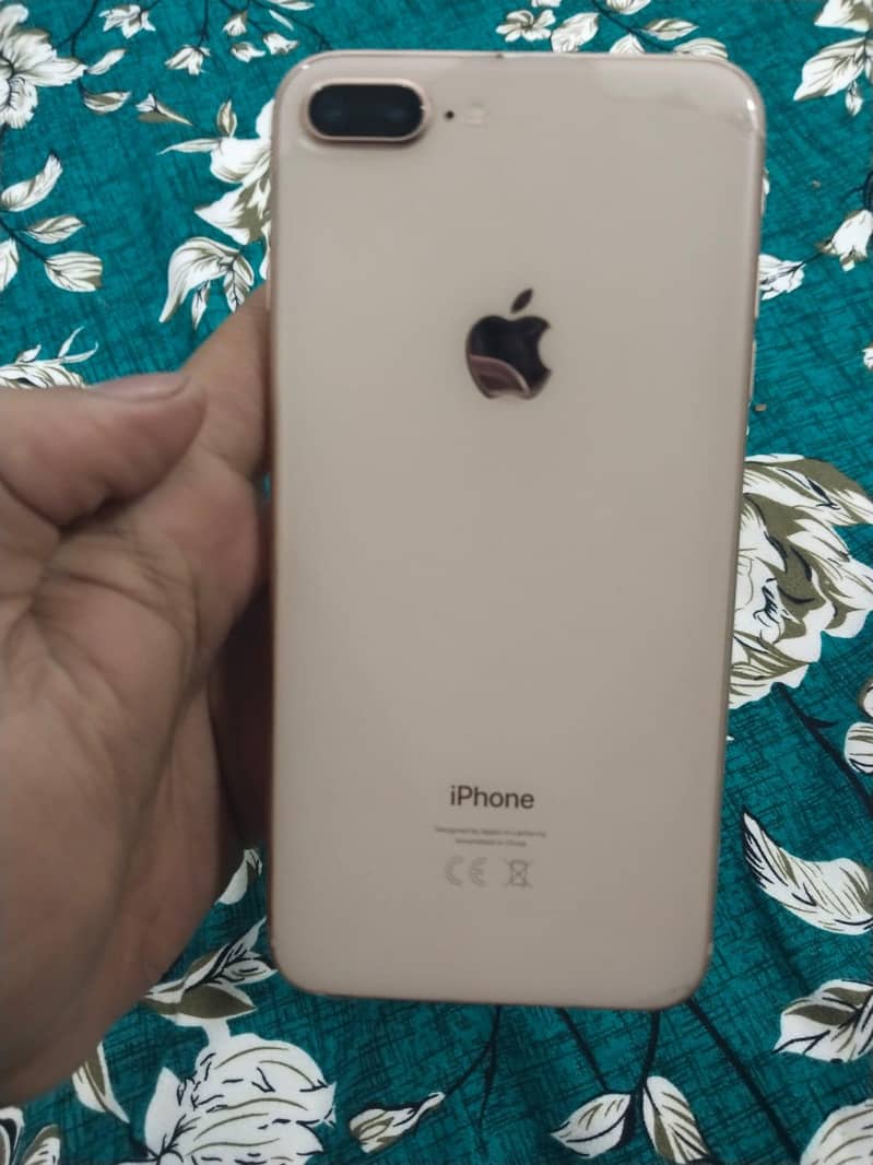 iphone 8 Plus 4