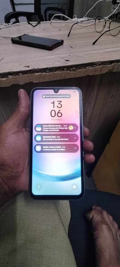 Samsung Galaxy A24
