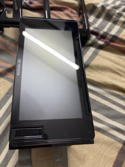 Toyota yaris 2025 LE original LCD panel