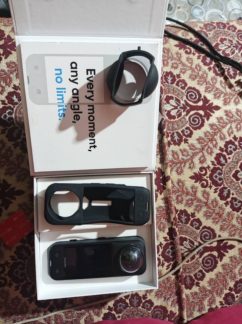 Insta 360 x5 Camera 4