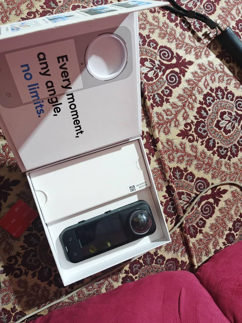 Insta 360 x5 Camera 5