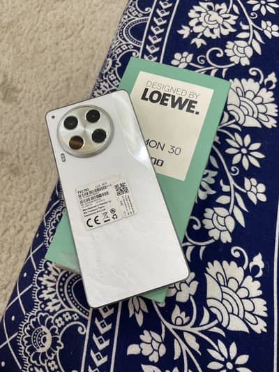 Tecno Camon 30 8+8/256GB Dual Sim