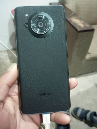 aquos R7 for sale