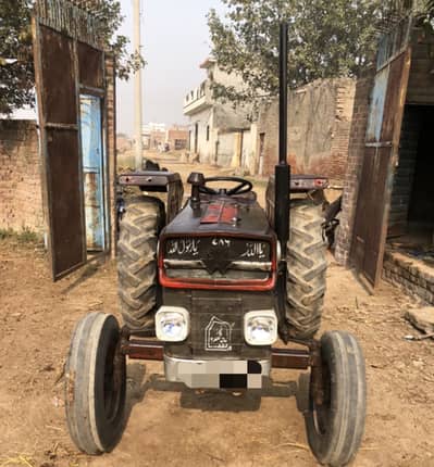 Massey Ferguson 135/MF135 —(totally original)