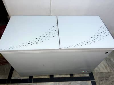 PEL Arctic Crystal Glass Top Twin Door Deep Freezer (410L) In Warranty