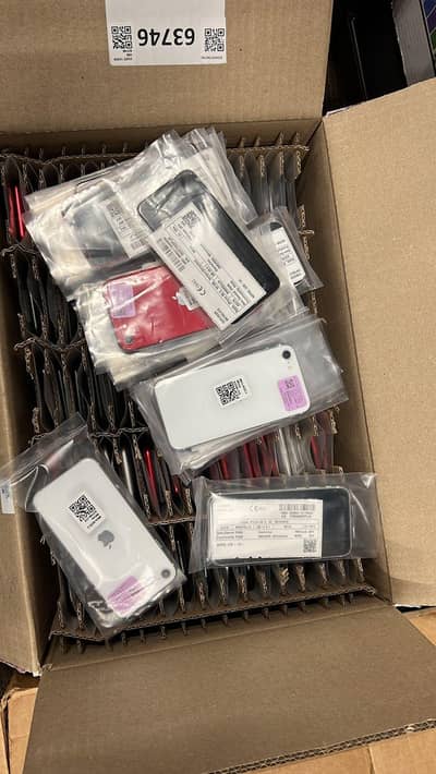 iphone SE2020 pta approved 64GB