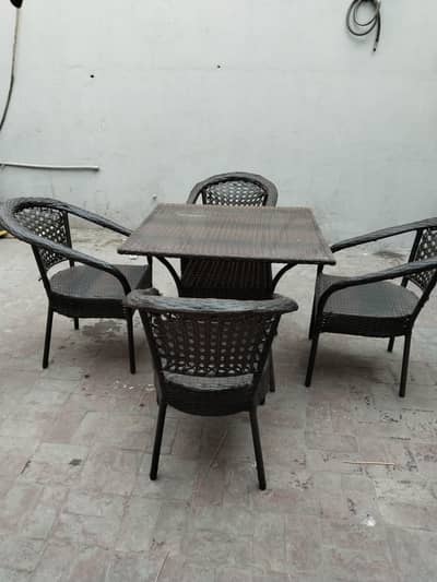 these are fancy chairs.  (four chairs and a table