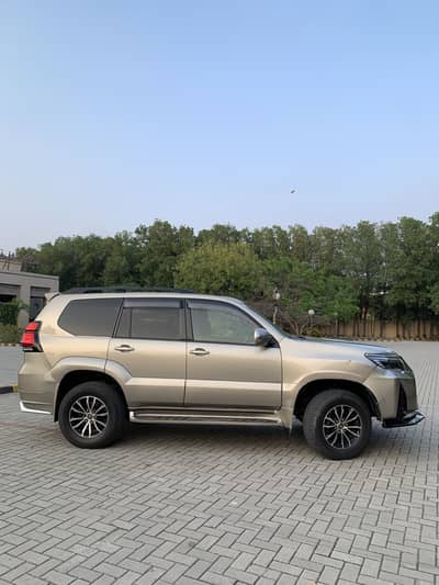 Toyota Land Cruiser prado tz