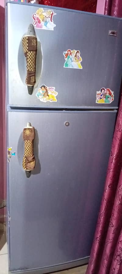 Very Good Condition 14 cu ft Haier Refrigerator plus Freezer