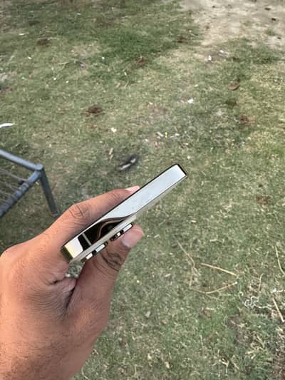 Iphone 14 pro max jv