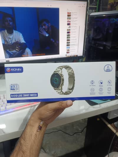 Ronin R 010 luxe Smart watch