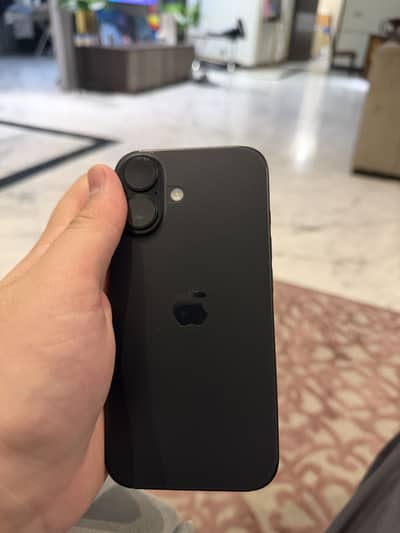 Lightly used for months used like brand-new Phone turn on 10