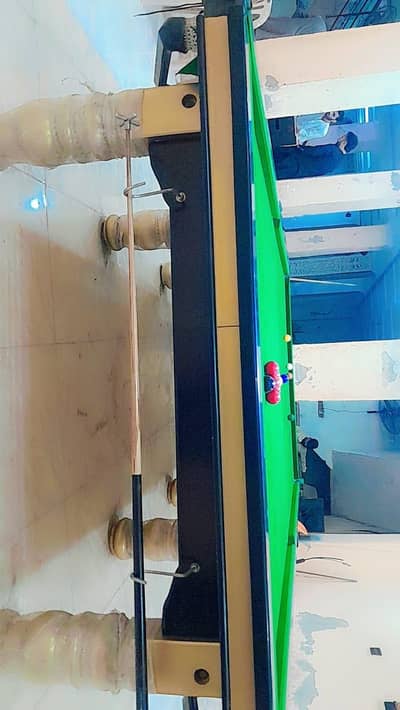 Snooker table 6/12