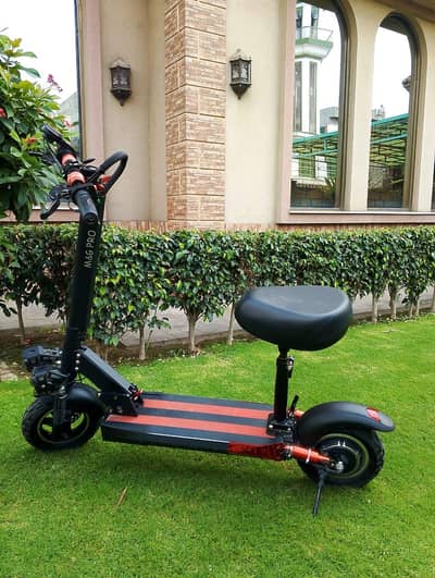 Electric mini scooter  made in saudia import from saudia Arabia