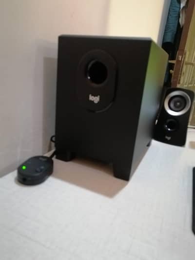 Logitech subwoofer Z313
