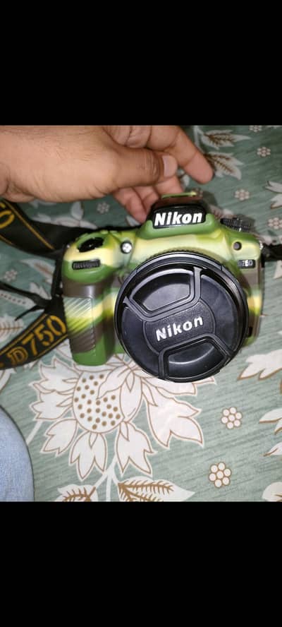 Nikon D750 with Nikon 50mm 1.8g & 24-85mm lense.