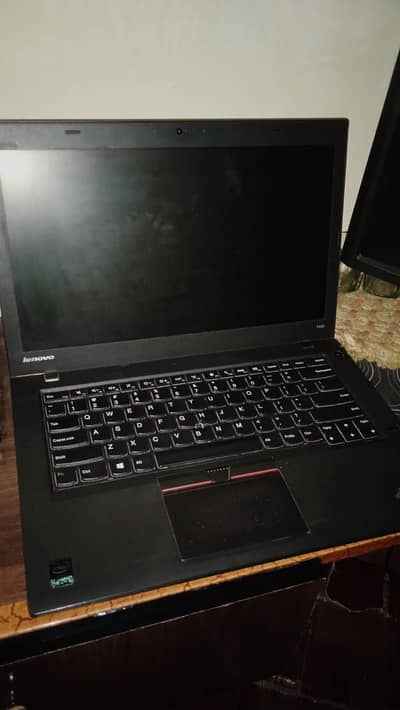 Lenovo Thinkpad T450 (i5 5th gen]