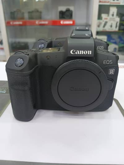 Canon EOS R Mirrorless Digital Camera