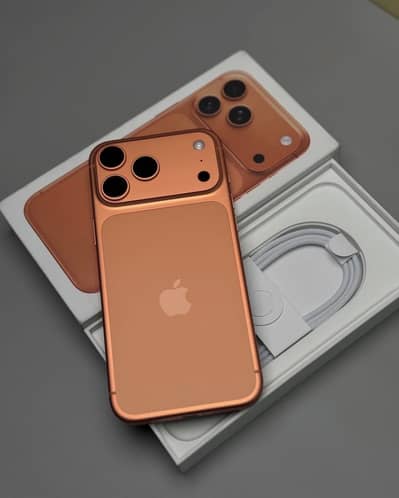 iPhone 17 pro max 256GB slightly used