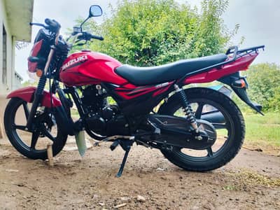 Suzuki GR 150 2023