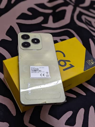 Realme C61