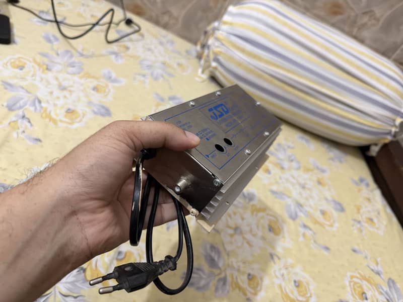 Cable Booster 1