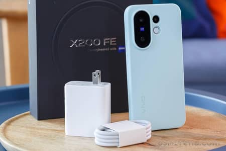 Vivo X200 FE \\ 12 /512 Gb