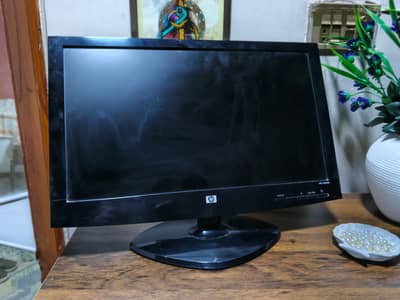 Hp LED Monitor 20 inches for sale