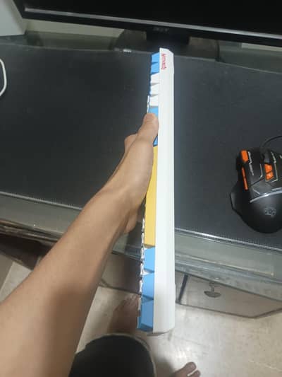 red dragon k688 keyboad mechanical keyboard