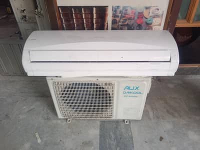 Daikcool Dc inveter 1:5 ton